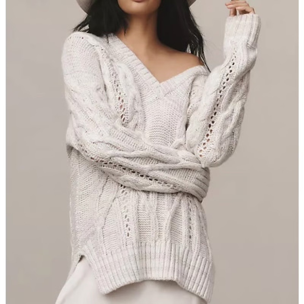 Anthropologie V-Neck Drama Cable Knit Tunic Sweater Cream‎ Metallic Sparkle- XS
